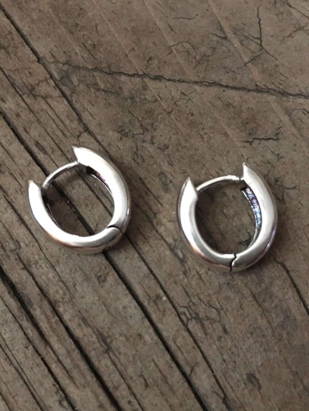 Vintage sterling silver earrings hinged oval hoops thick 925 sleek Zina sturdy